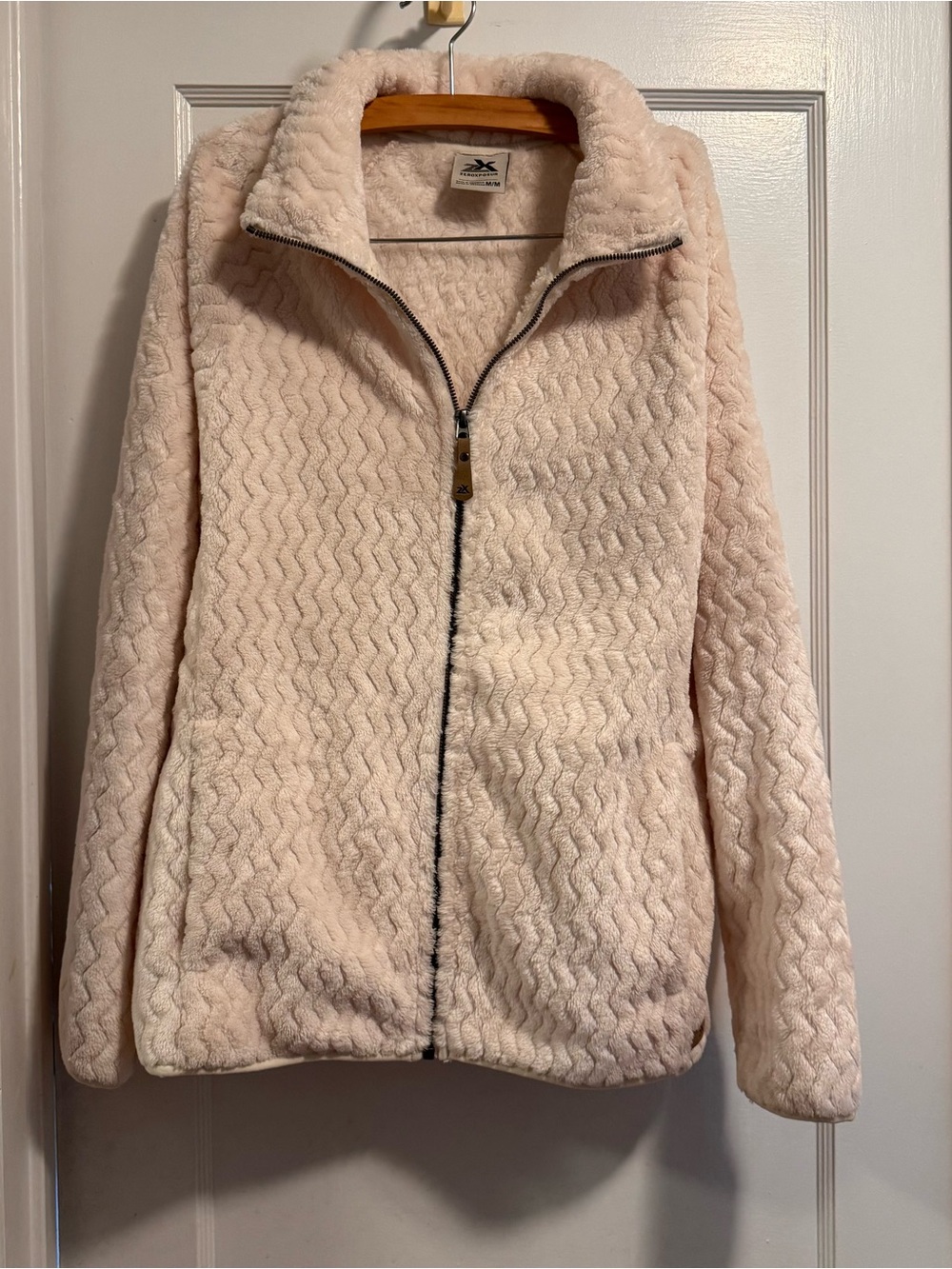 ZeroXposur Plush Chevron Zip-Up Jacket - Pale Pink